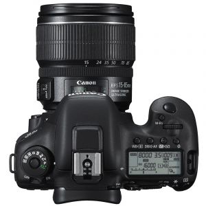 佳能（canon）7DMarkII单反套机(EF-S18-135mmf/3.5-5.6ISUSM镜头)含Wi-Fi适配器W-E1